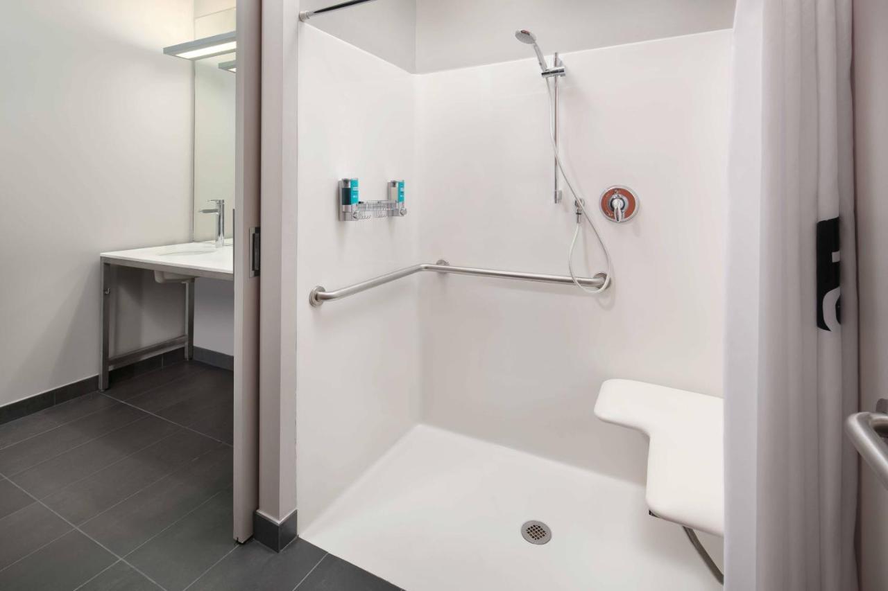 Aloft Miami Airport Hotel Miami Springs Екстериор снимка