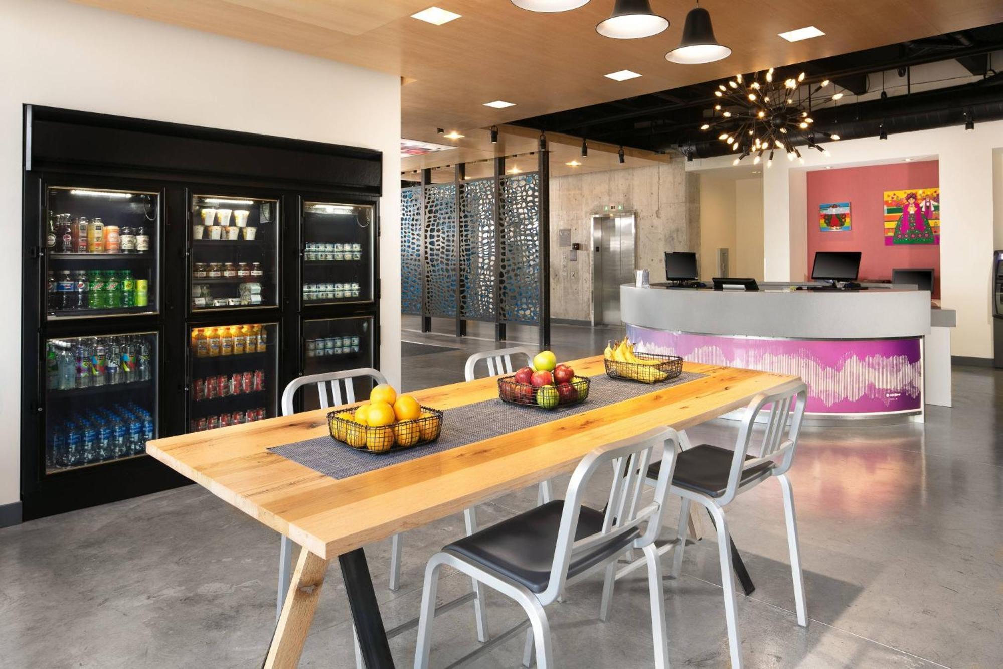 Aloft Miami Airport Hotel Miami Springs Екстериор снимка