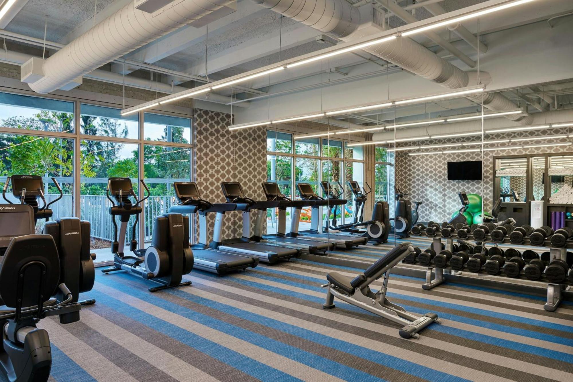 Aloft Miami Airport Hotel Miami Springs Екстериор снимка