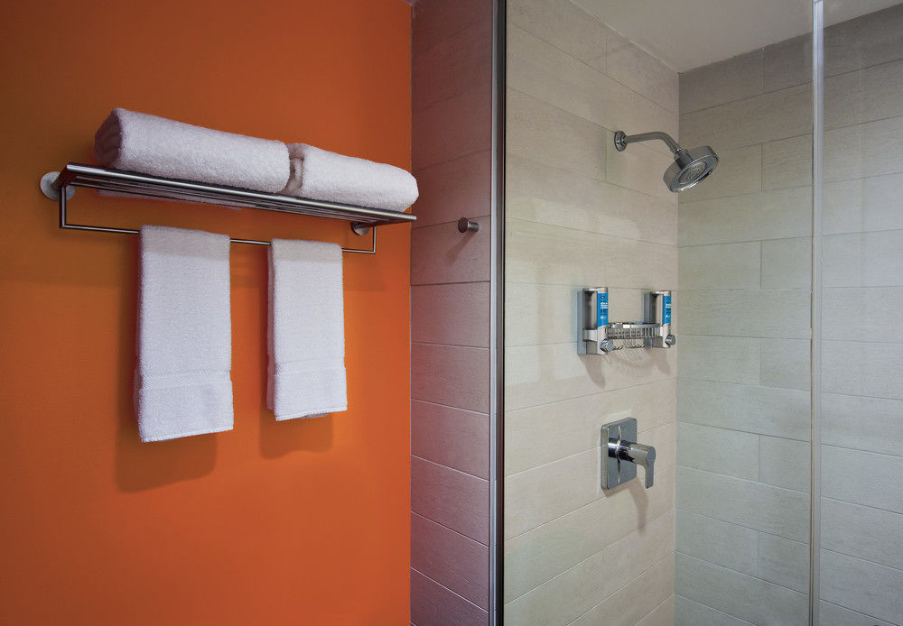 Aloft Miami Airport Hotel Miami Springs Екстериор снимка